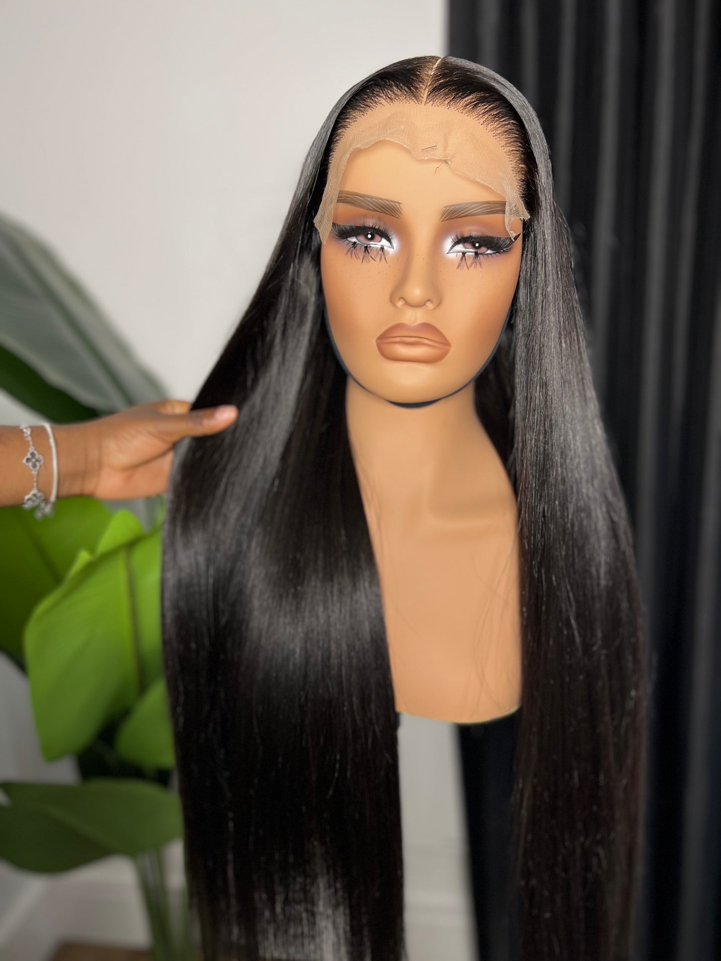 7x7 Sleeky Unit 26”